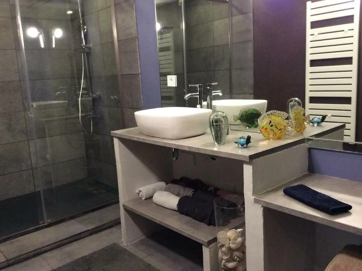 Chambre King Size La Mesange 皮埃尔拉特 法国